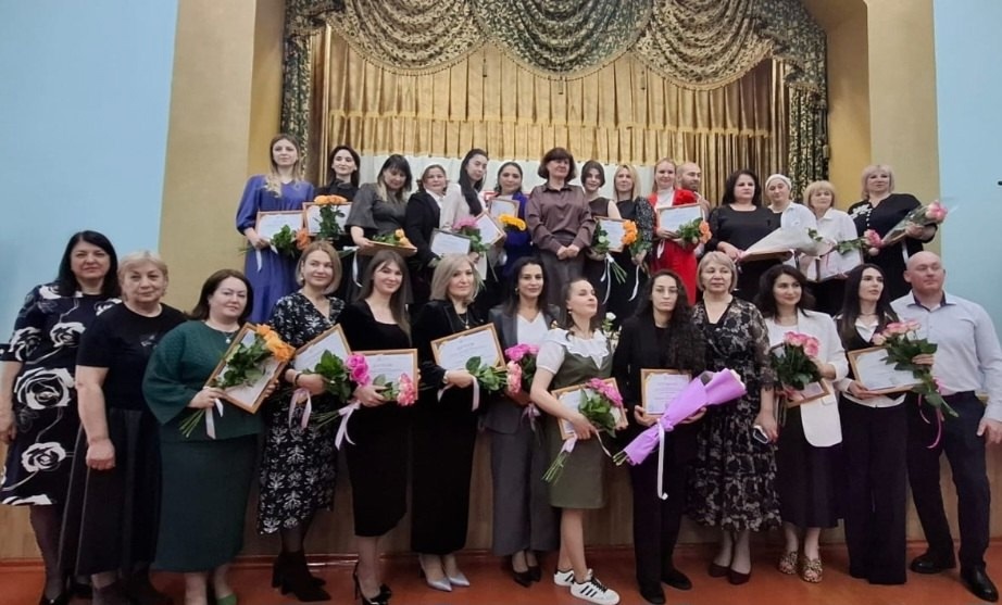 Фидарова Ирина Иссаевна Фидарова Ирина Иссаевна.